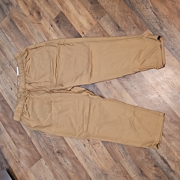 👖CROFT & BARROW CROPPED PANTS👖 - Picture 1 of 9